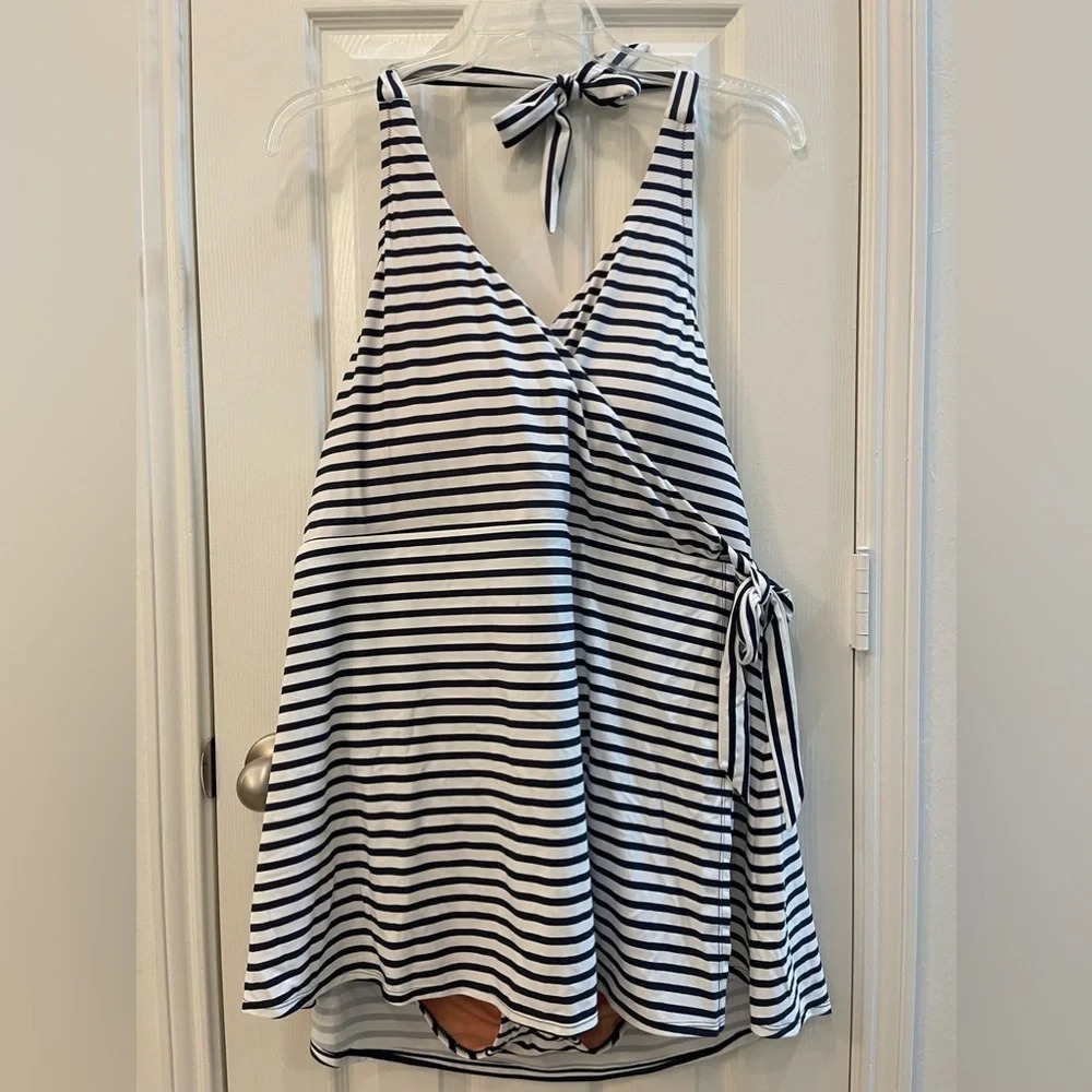 NWT J Crew Navy White Nautical Stripe Halter Wrap Swim Dress Plus Size‎ 24